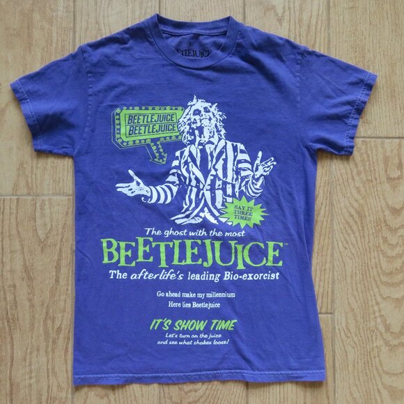 Beetlejuice Purple Hot Topic T-shirt Women's Small - Picture 1 of 6